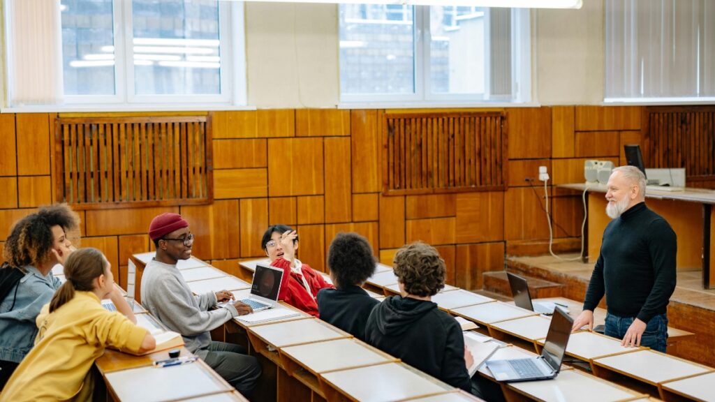 Becas Fulbright: Iniciativa busca que ecuatorianos cursen estudios de cuarto nivel en Estados Unidos. (Pexels)