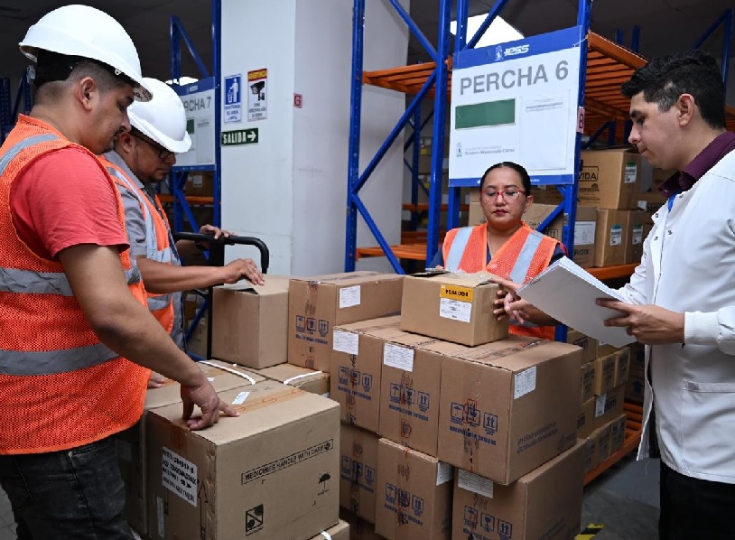 El Ministerio de Salud Pública (MSP) y el Seguro Social anunciaron la ampliación por 30 días de la declaratoria de emergencia para la adquisición de medicamentos
