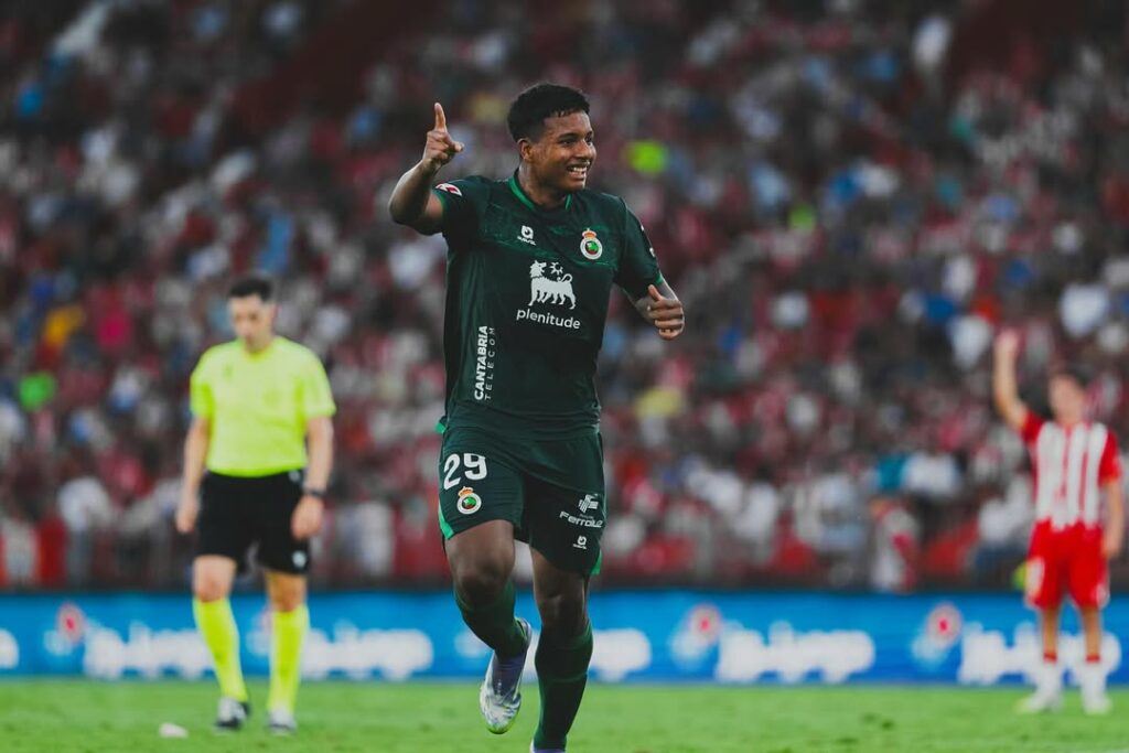 Jeremy Arévalo cerca de fichar por el Stuttgart de la Bundesliga de Alemania