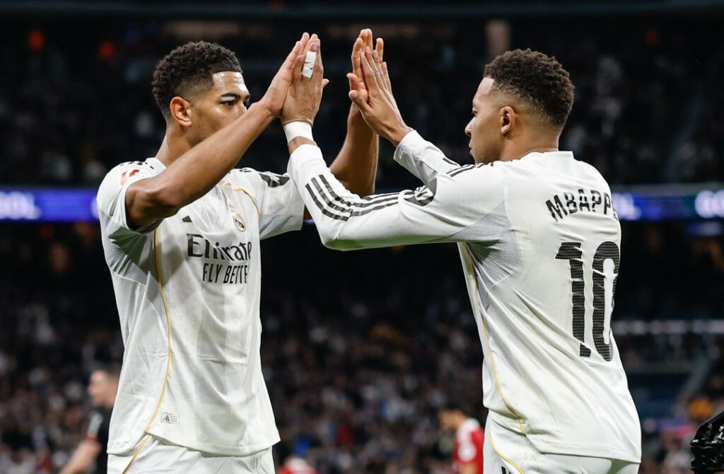 Jude Bellingham y Kylian Mbappé le dieron el triunfo a Real Madrid.