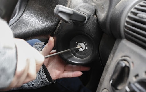 Le robaron el carro y luego lo llamaron para devolverlo esto ocurrió en Santo Domingo