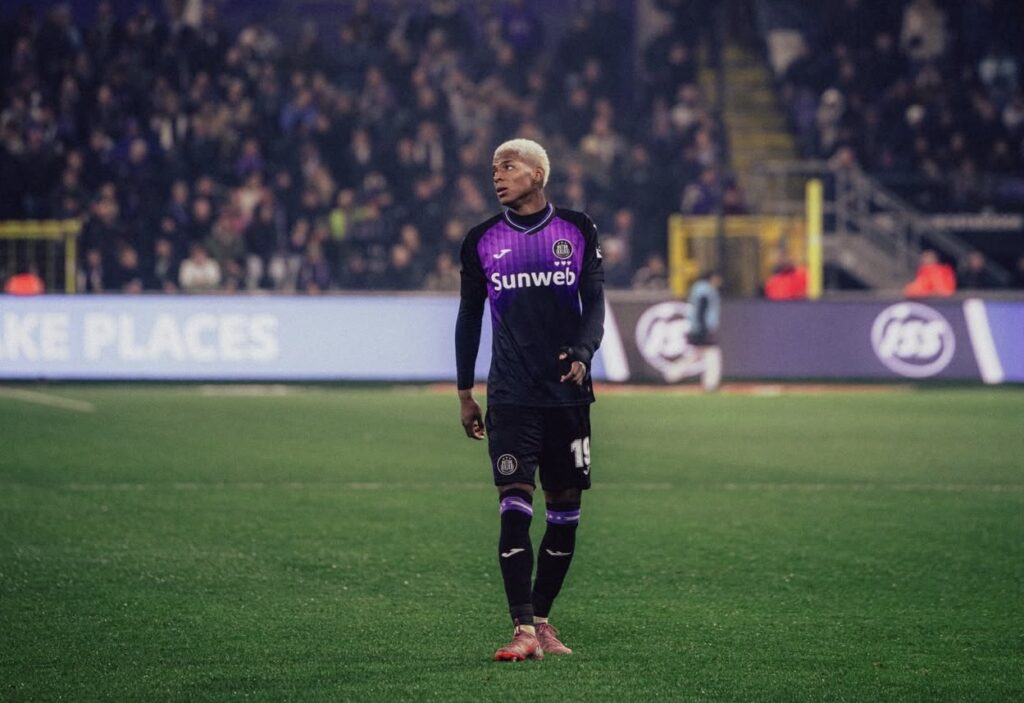 Nilson Angulo, del desarraigo al despegue, en entrevista con medio belga afirmó que la madurez lo consolidó en el Anderlecht