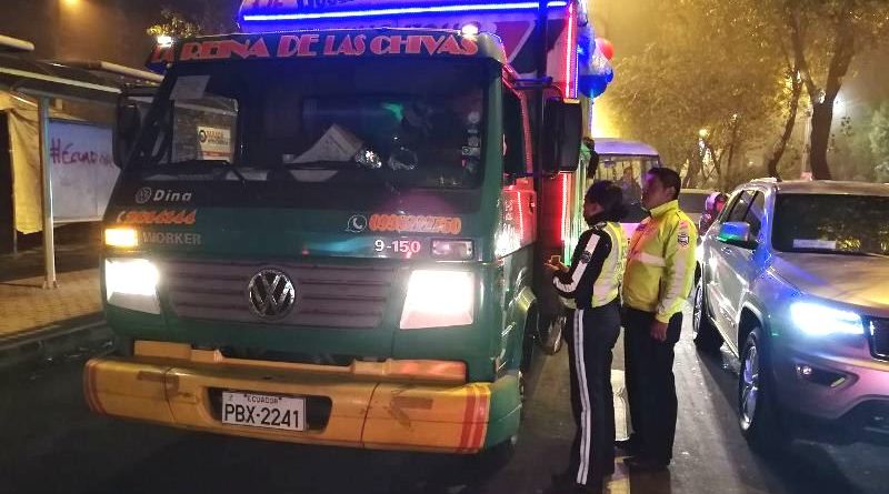 Requisitos para circulación de chivas en Quito