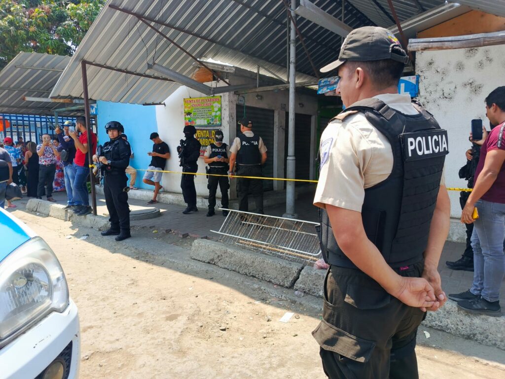 Un hombre fue asesinado en el Nuevo Tarqui, sector comercial de Manta