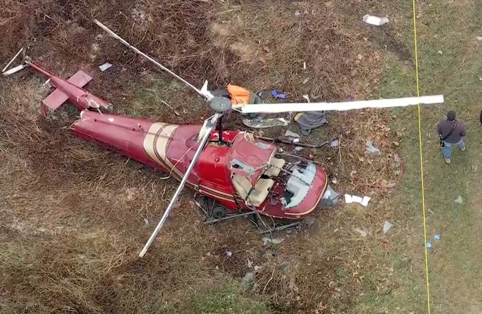 Una persona fallecida y otra con heridas graves dejó la colisión, en el aire, de dos helicópteros cerca del Aeropuerto Municipal de Hammonton,