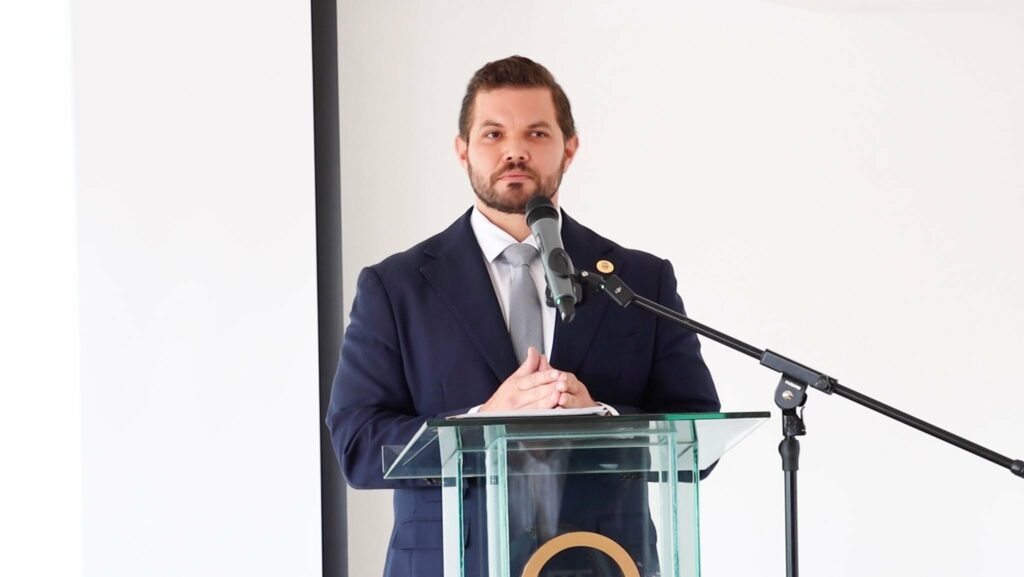 El presupuesto 2026 para universidades públicas aumenta en $59 millones, confirma el viceministro de Educación Superior Mario Cuvi.