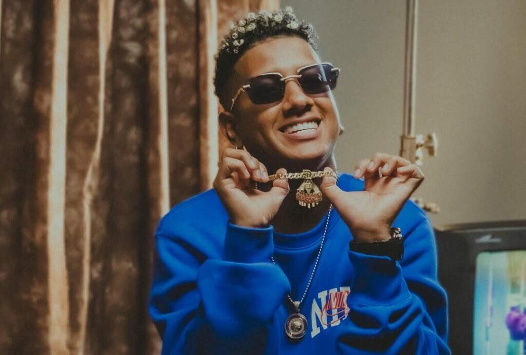 Jombriel es el artista del año en Ecuador y conquista la música global en 2025.