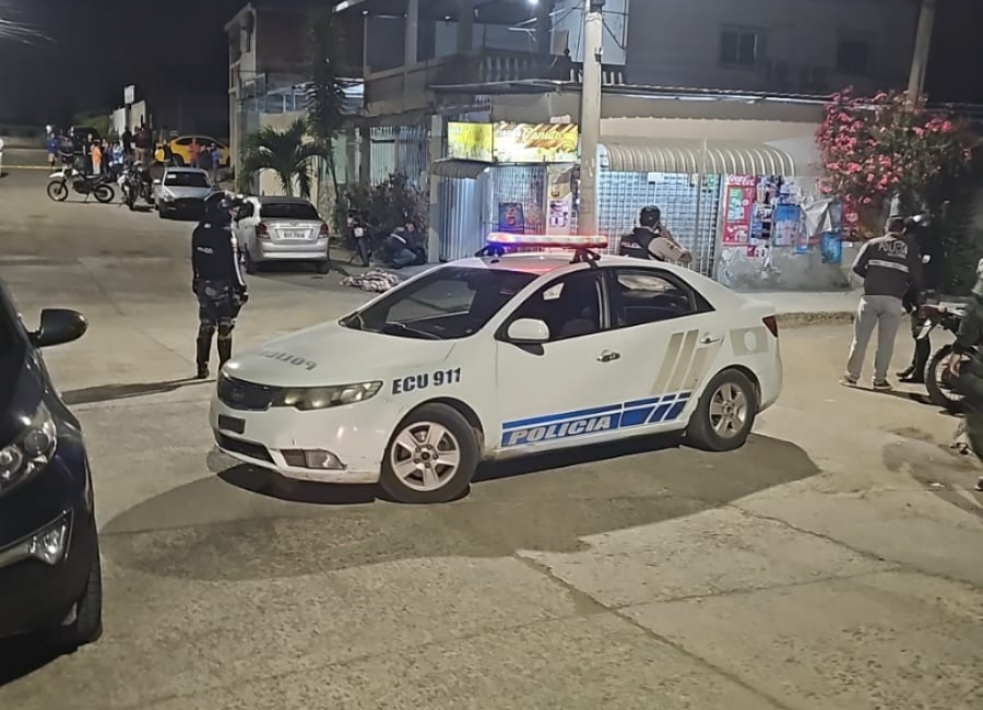 A un hombre identificado como Ángel Velásquez lo asesinaron y su sobrina resultó herida tras un ataque armado registrado en la ciudadela La Pradera,