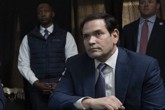 Estados Unidos avisa a los gobernantes de Cuba de que deberían estar "precupados" tras la captura de Nicolás Maduro