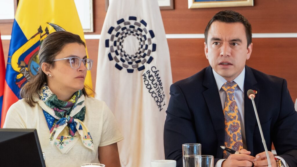 María José Pinto asume la Presidencia en un Ecuador blindado por decreto de estado de excepción y récord en violencia.