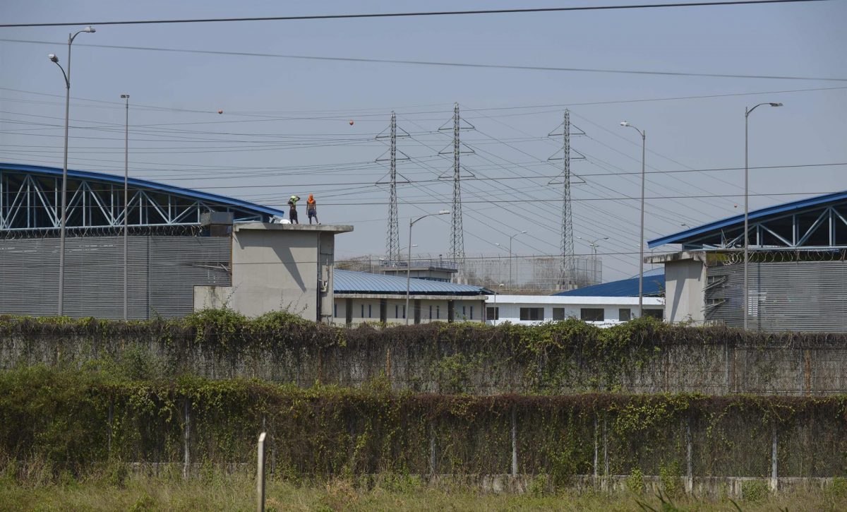 130fabff7599f48ed24fc445f456ebfa2b8715e2w