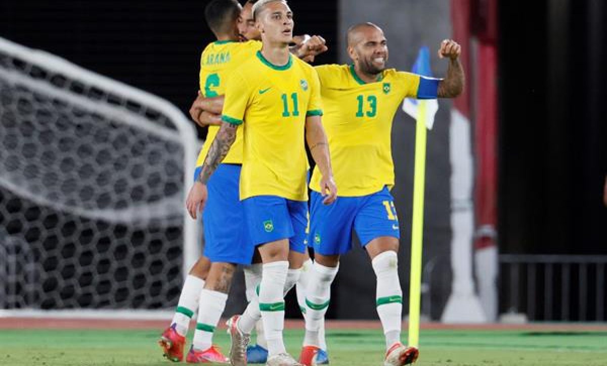 1715b7786e56fe820712ed089c6669db0fd4e7c3m