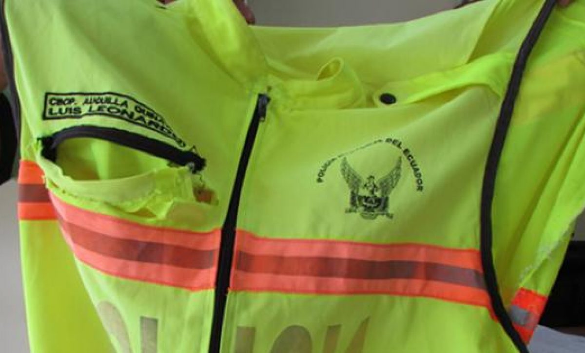 20181028033048_vestidos-de-polica-as-varios-sujeto