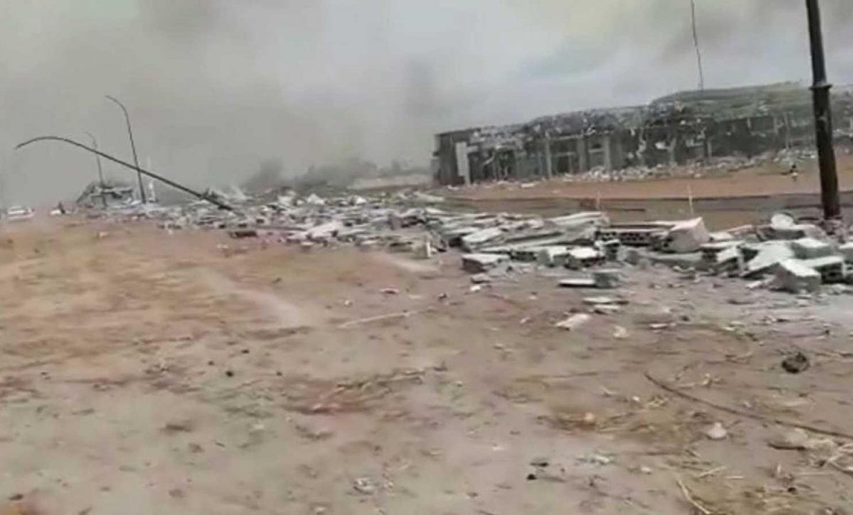 20210307045035_una-cadena-de-explosiones-causa-17