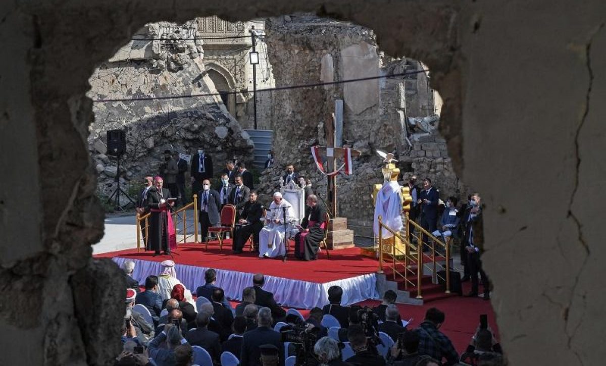 20210307101206_francisco-invita-a-no-caer-en-la-ve