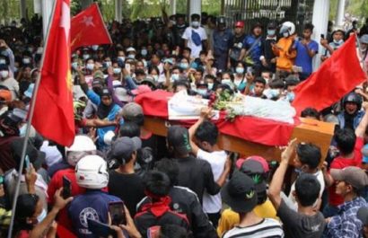 20210307111248_protestas-multitudinarias-y-funeral