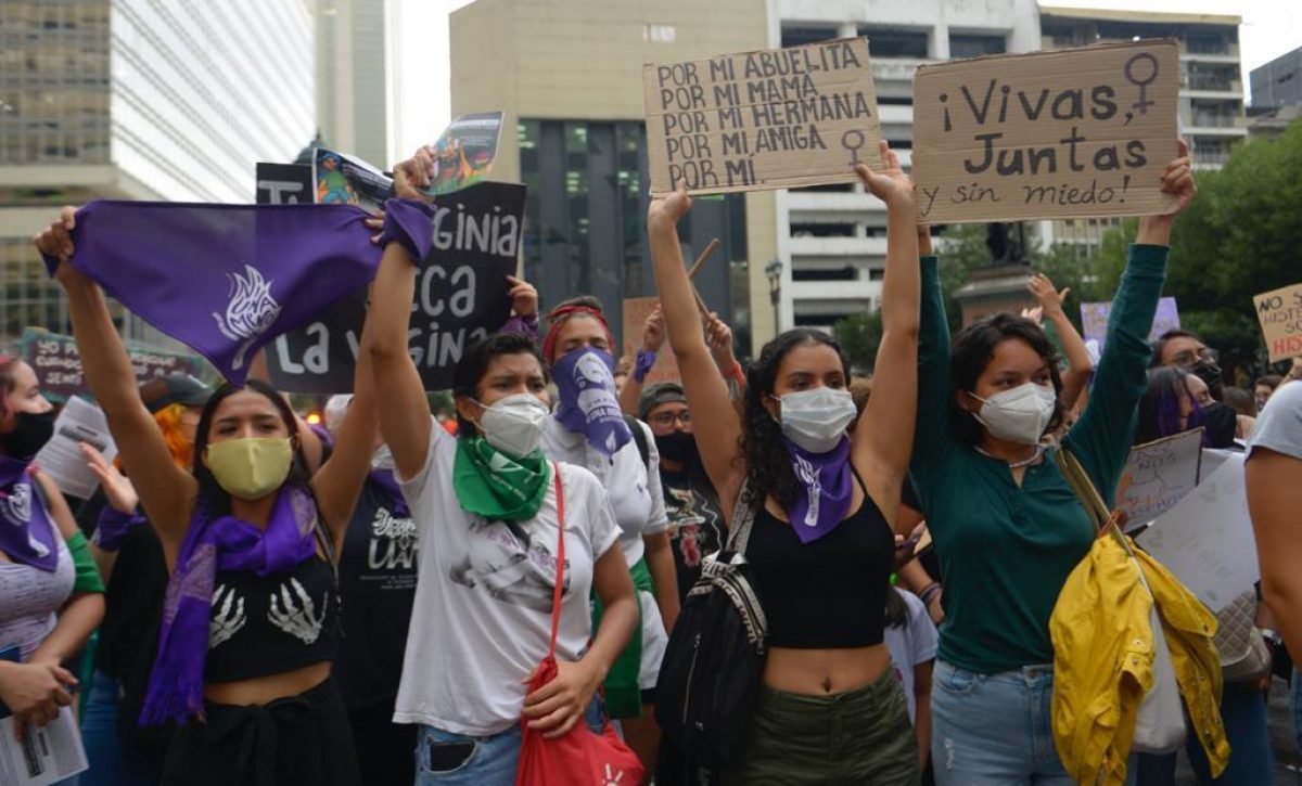 20210308054841_la-mujer-ha-sido-la-gran-va-ctima-d