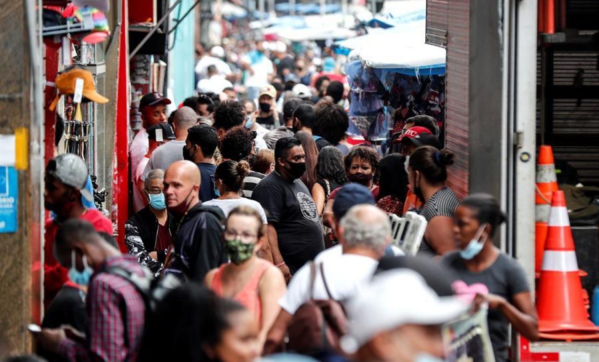 20210309054906_brasil-registra-1-972-muertos-por-c