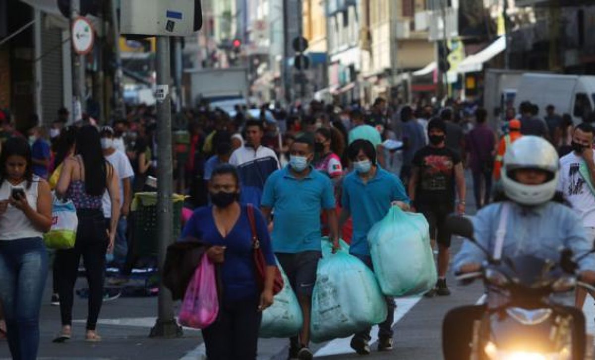 20210310033918_brasil-registra-2-286-nuevas-muerte
