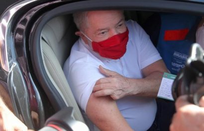 20210313113912_lula-se-vacuna-y-le-pide-a-bolsonar