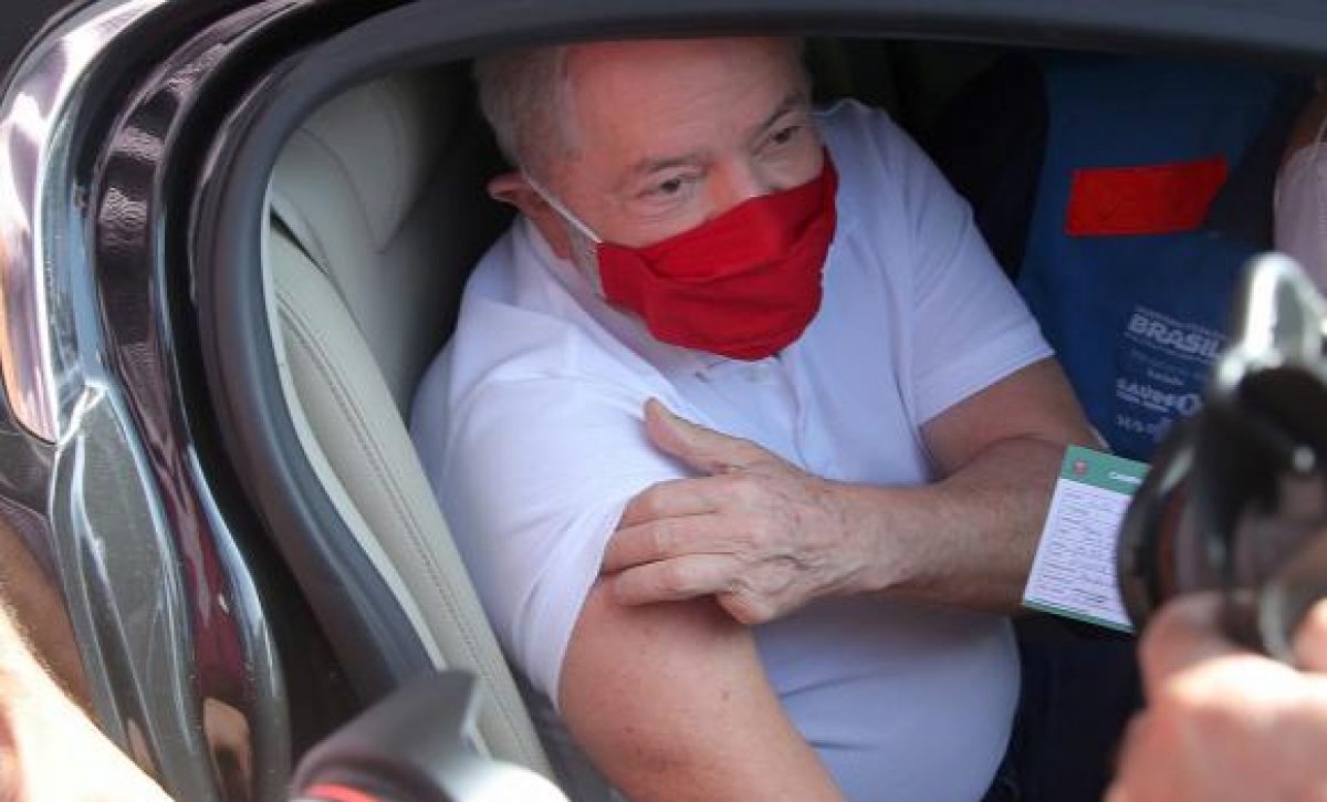 20210313113912_lula-se-vacuna-y-le-pide-a-bolsonar