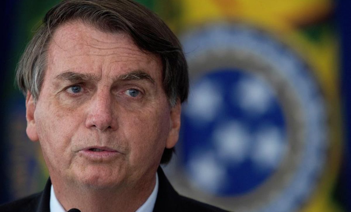 20210315074431_bolsonaro-anuncia-a-su-cuarto-minis