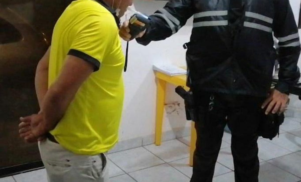 20210317091050_dos-personas-son-detenidas-por-mane 20210317091050_dos-personas-son-detenidas-por-mane