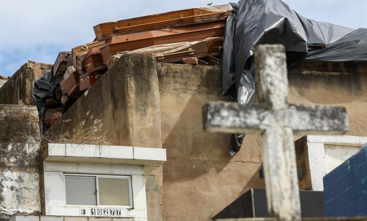 20210318051633_cada-veres-son-amontonados-por-falt 20210318051633_cada-veres-son-amontonados-por-falt