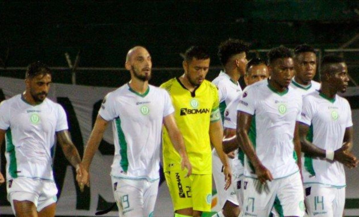 20210322074000_liga-de-portoviejo-con-variantes-an