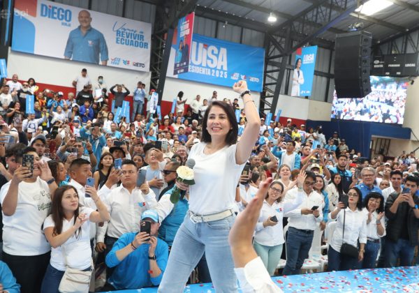 La convención de la Revolución Ciudadana será en Manta, anunció su presidenta, Luisa González. FOTO: API.