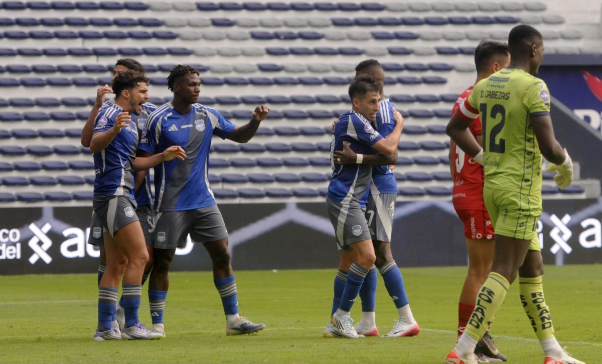 Contundente triunfo de Emelec ante El Nacional no le alcanza para clasificar