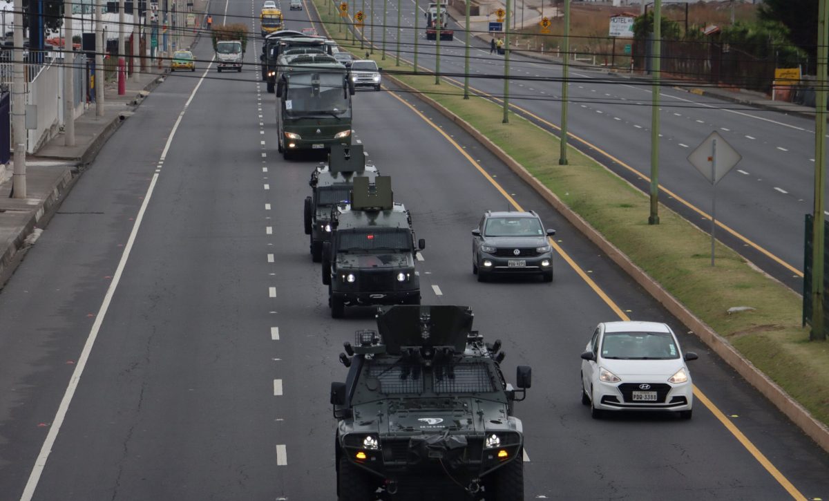 Human Rights Watch cuestiona el uso de inteligencia estatal para inmovilizar finanzas de grupos sociales en Ecuador.