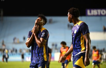 Delfín SC afronta transición ante posible salida de grupo inversor. FOTO: API.