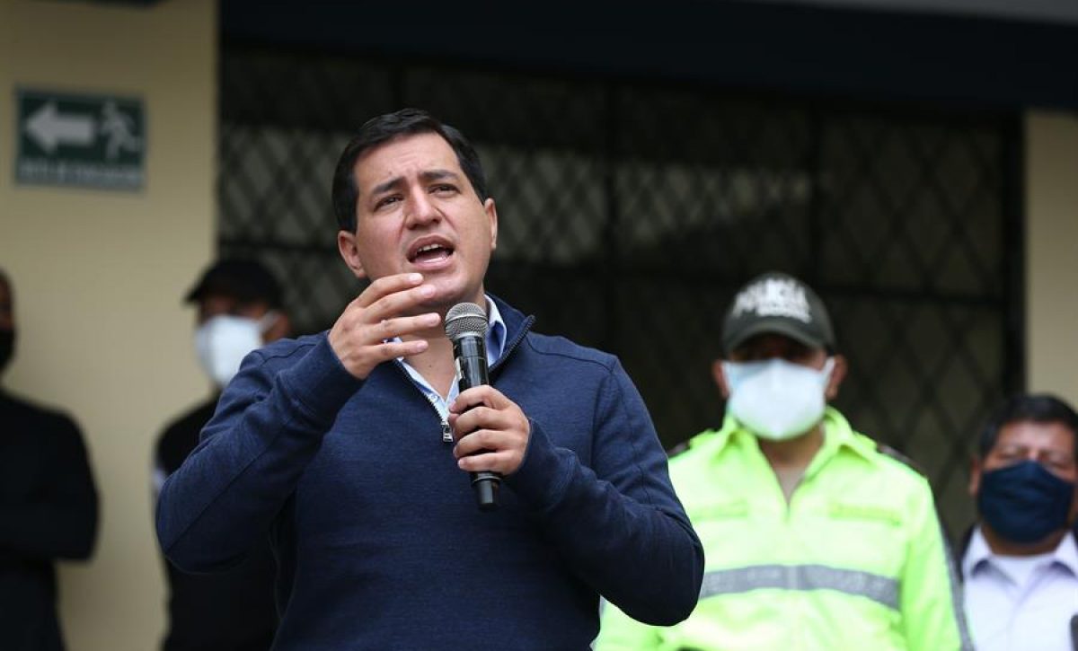 4079485e5df2808a2048f3ae7b4b72c4e7a28f30w