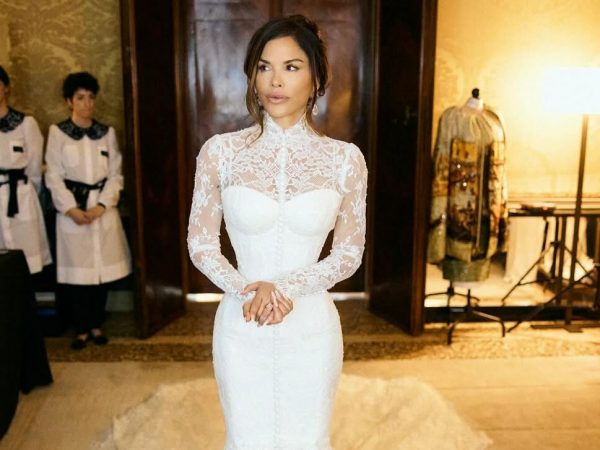 por-que-lauren-sanchez-uso-un-vestido-de-300-mil-en-su-boda-con-jeff-bezos