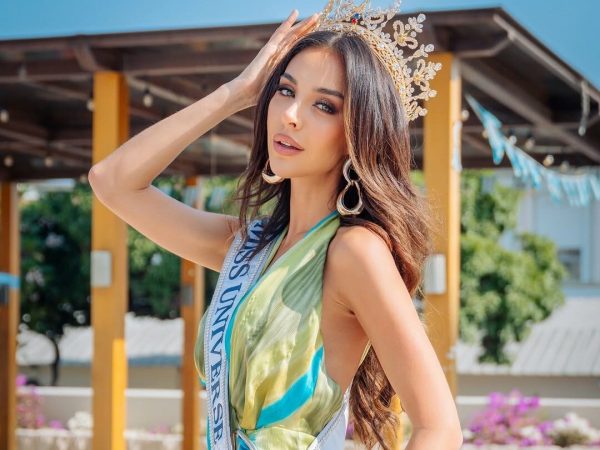 Encebollado con chifle y limón: Nadia Mejía se luce como toda una guayaca