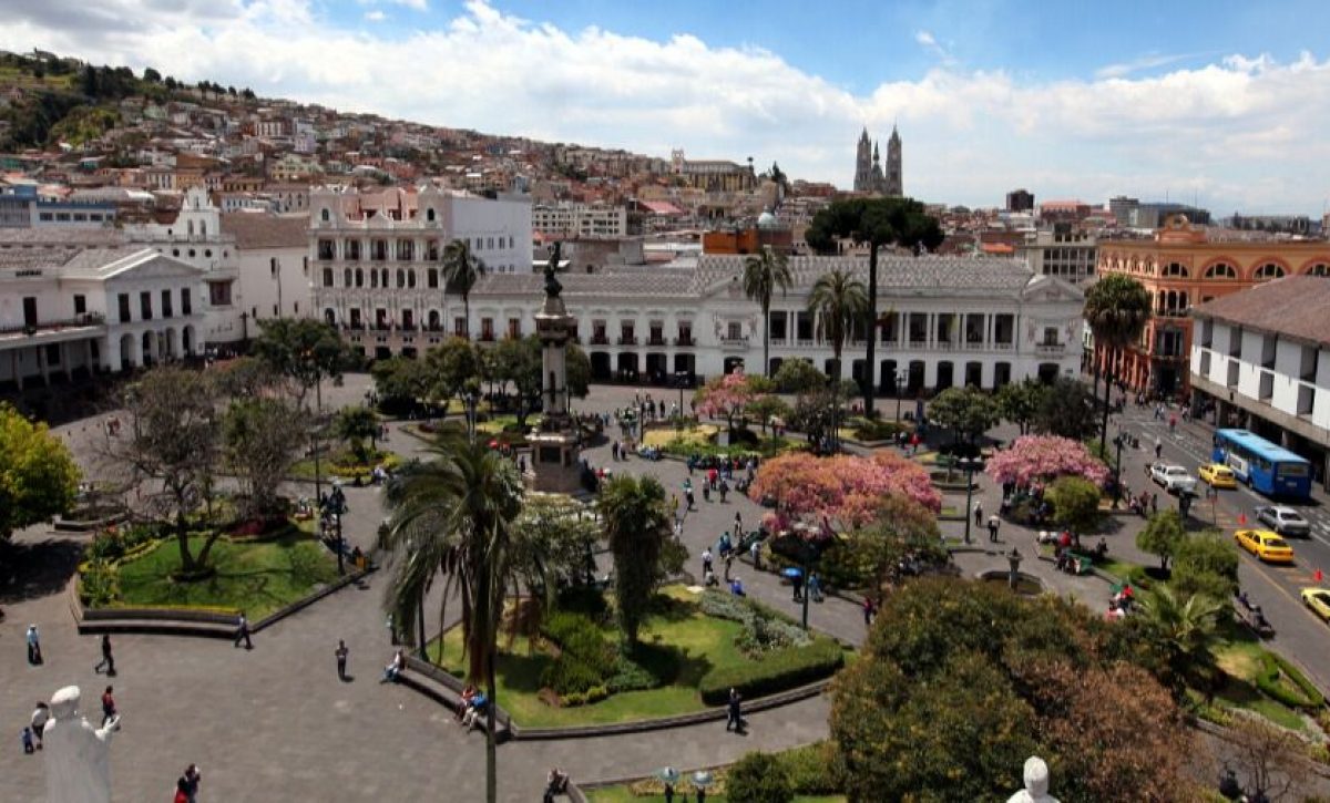 6879_ANDESPICHINCHAQUITOCENTRO026