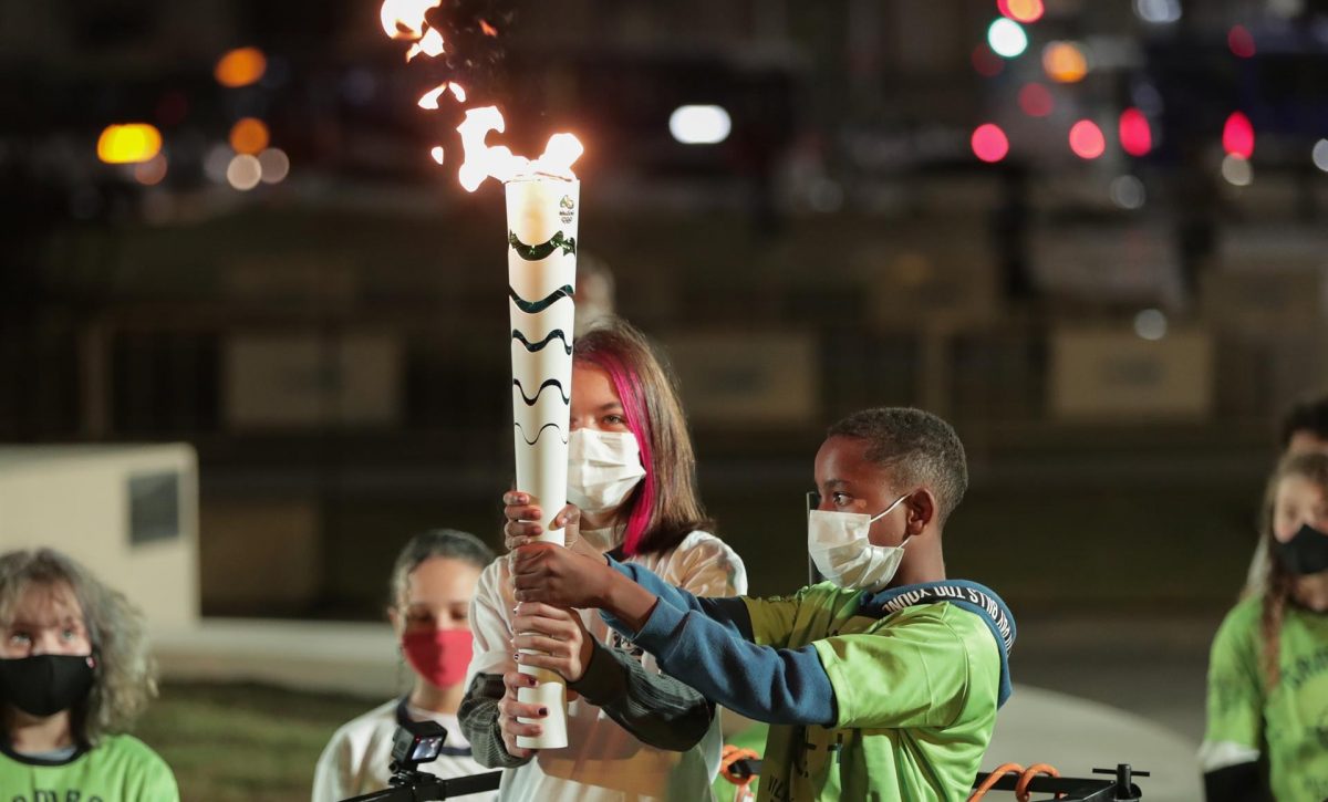 9993deb0613507e7a0c8c2438a603ee52ab6155bw