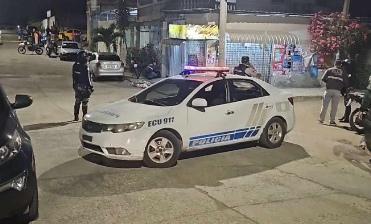 A un hombre identificado como Ángel Velásquez lo asesinaron y su sobrina resultó herida tras un ataque armado registrado en la ciudadela La Pradera,