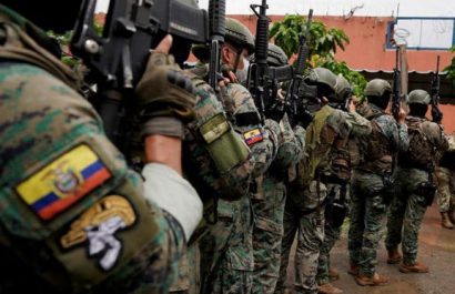 A una oficial mujer de 34 años, miembro del Grupo de Contrainteligencia Militar del Comando Conjunto de las Fuerzas Armadas, la hirieron de bala.