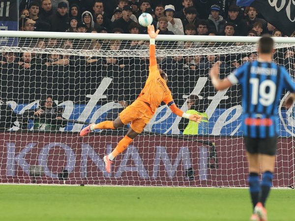 AC Milan empata 1-1 con Atalanta en Serie A sin Pervis Estupiñán.