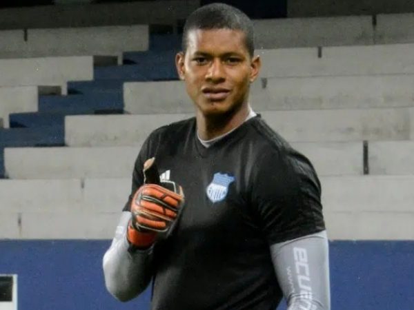 Adrián Bone se enfrenta a Emelec en Copa Ecuador.