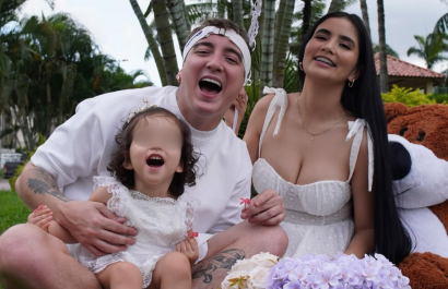 Anthonny muestra en redes sociales su vida familiar.