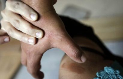 Aprehendido por presunta agresión a su conviviente embarazada en Santo Domingo