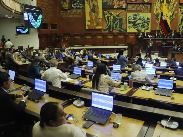 Asamblea Nacional Polarización, controversias, multas y crisis institucional en sus primeros 100 días