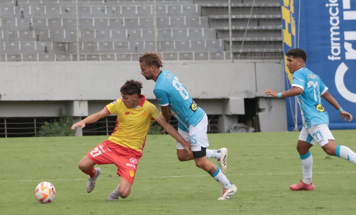 Igualdad entre Aucas y Manta FC en la jornada 13 de la LigaPro.
