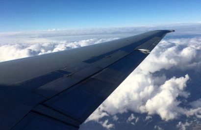 Autoridades aeronáuticas investigan un nuevo incidente de casi colisión aérea ocurrido cerca de Venezuela.