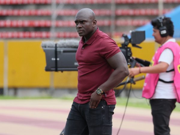 Barcelona SC y Segundo Castillo, en la antesala de una inminente separación; dirigiría hasta el duelo contra Manta FC