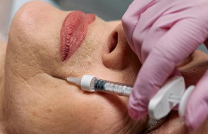 Bioestimuladores de colágeno se ofrecen libremente por redes sociales en Portoviejo, pese a no tener registro sanitario. (Pexels)