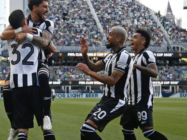 Botafogo de Cristhian Loor derrota al Seattle Sounders; hubo empate sin goles en el Palmeiras-Oporto del Mundial